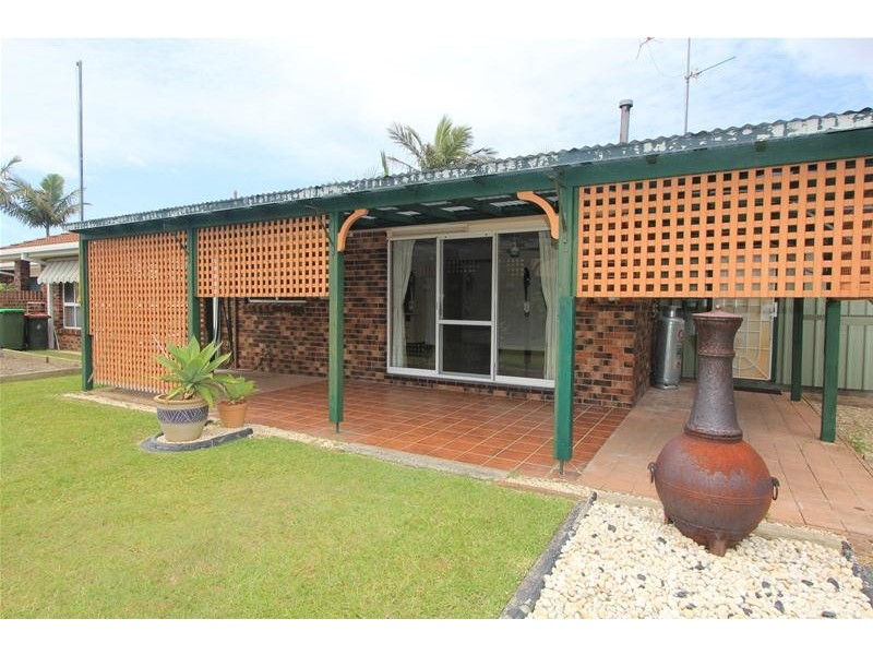 12 Murson Crescent, North Haven NSW 2443