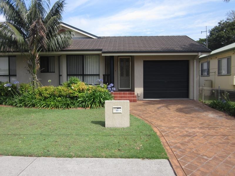 1/105 The Parade, North Haven NSW 2443