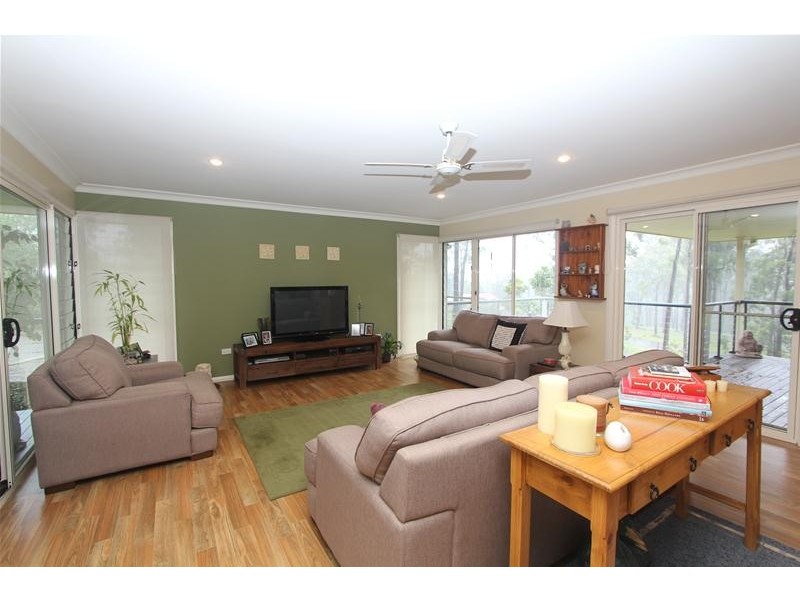 30 Lake Ridge Drive, Laurieton NSW 2443