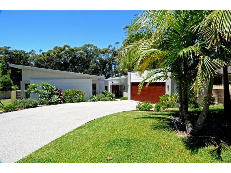 12 Seabreeze Court, Bonny Hills NSW 2445