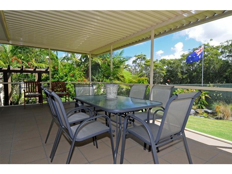 16 Alexander Close, Dunbogan NSW 2443