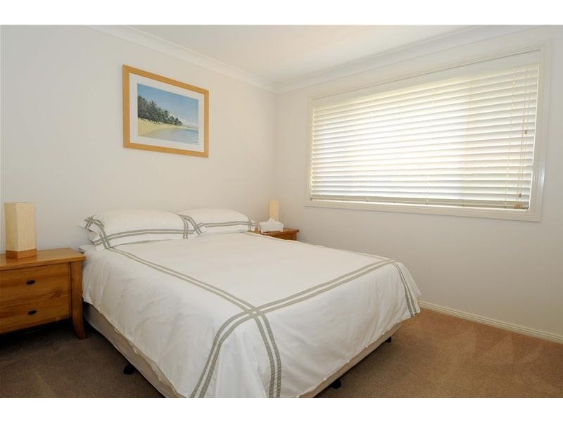 16 Alexander Close, Dunbogan NSW 2443