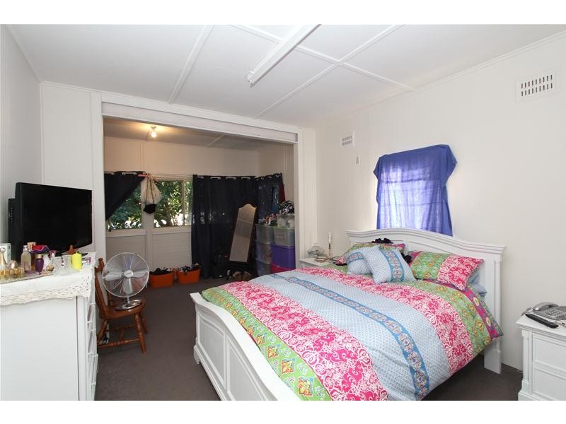 81 The Parade, North Haven NSW 2443
