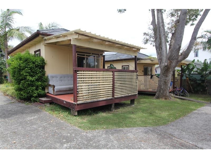 81 The Parade, North Haven NSW 2443