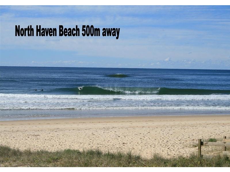 81 The Parade, North Haven NSW 2443