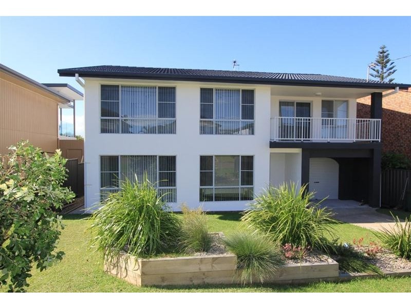 28 Seaview Street, Bonny Hills NSW 2445