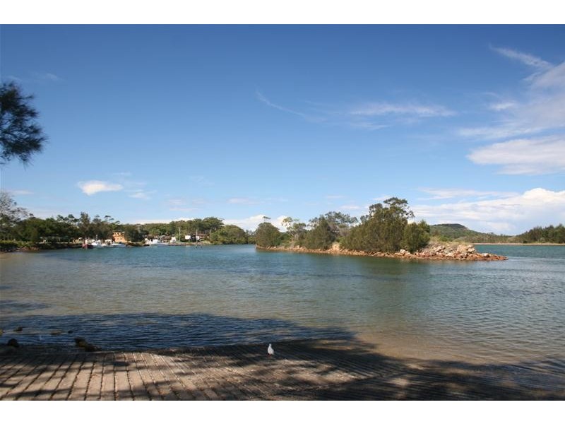 17 Alma Street, North Haven NSW 2443