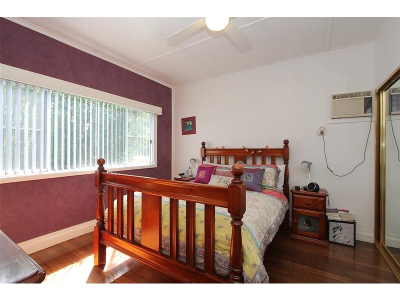 9 Railway Street, Kendall NSW 2439