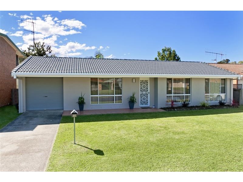 88 Sirius Drive, Laurieton NSW 2443