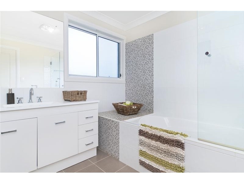 42 Sinclair Drive, Bonny Hills NSW 2445