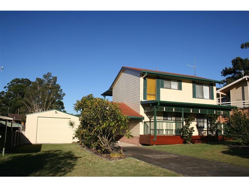 3 Peach Grove, Laurieton NSW 2443