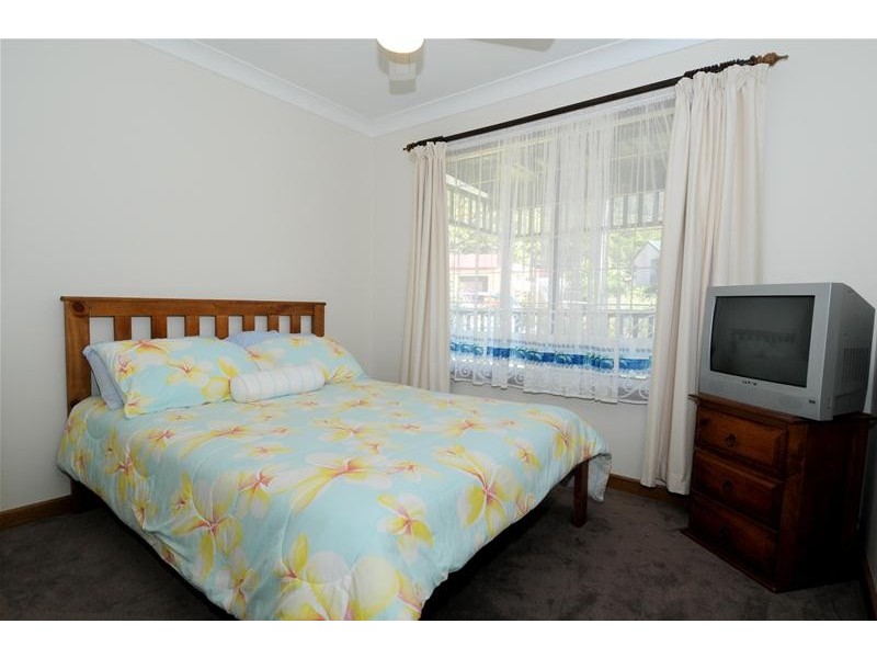 3 Peach Grove, Laurieton NSW 2443
