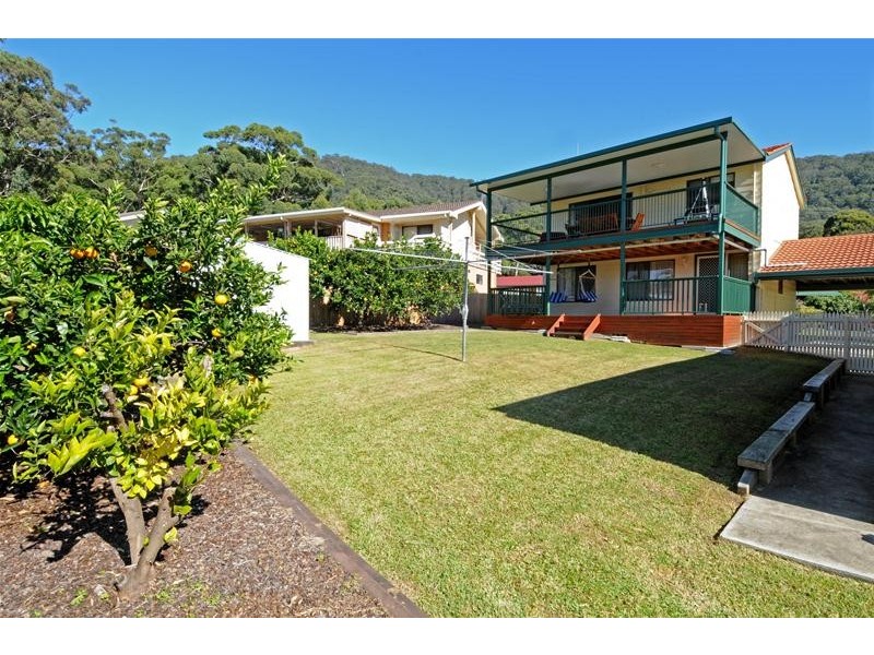 3 Peach Grove, Laurieton NSW 2443