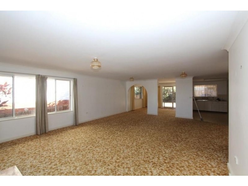 13 Banksia Avenue, Bonny Hills NSW 2445