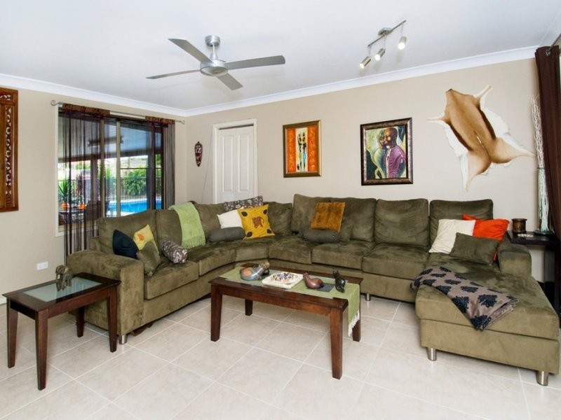 2 Miala Street, Lake Cathie NSW 2445