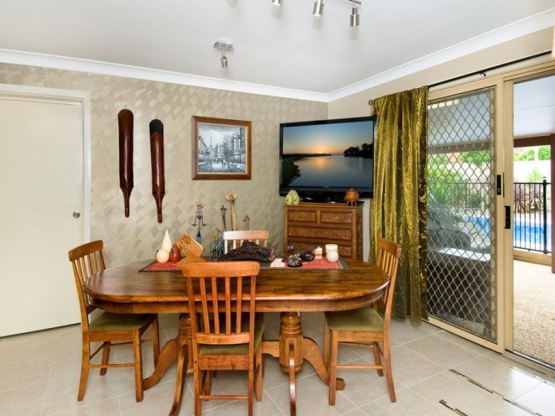 2 Miala Street, Lake Cathie NSW 2445