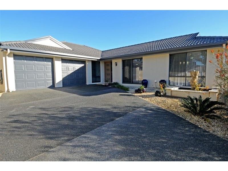 8 Grenadines Way, Bonny Hills NSW 2445
