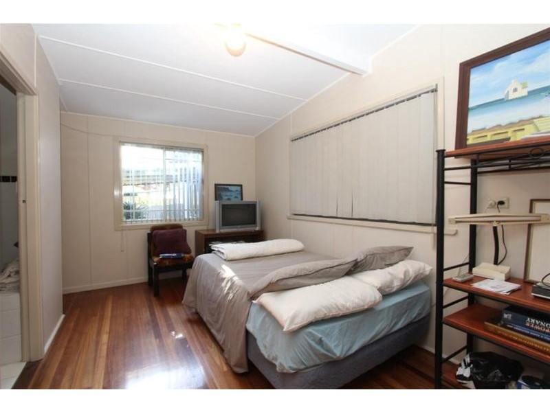 485 Ocean Drive, Laurieton NSW 2443
