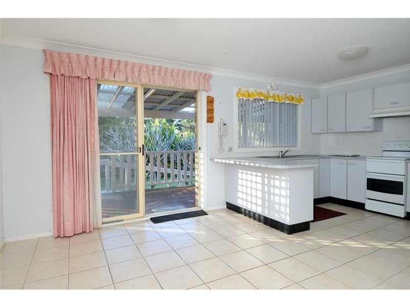 6 Elouera Place, Laurieton NSW 2443