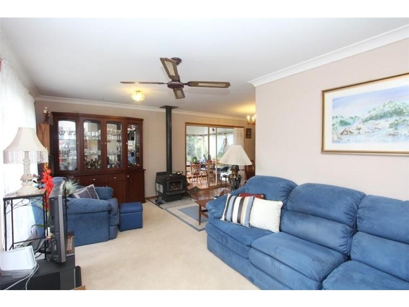 6 Heron Place, Laurieton NSW 2443