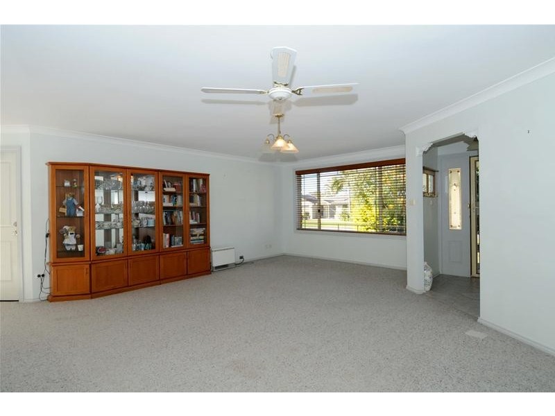 8 Explorers Way, Lake Cathie NSW 2445