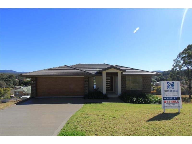 12 Admirals Circle, Laurieton NSW 2443