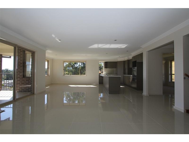 12 Admirals Circle, Laurieton NSW 2443