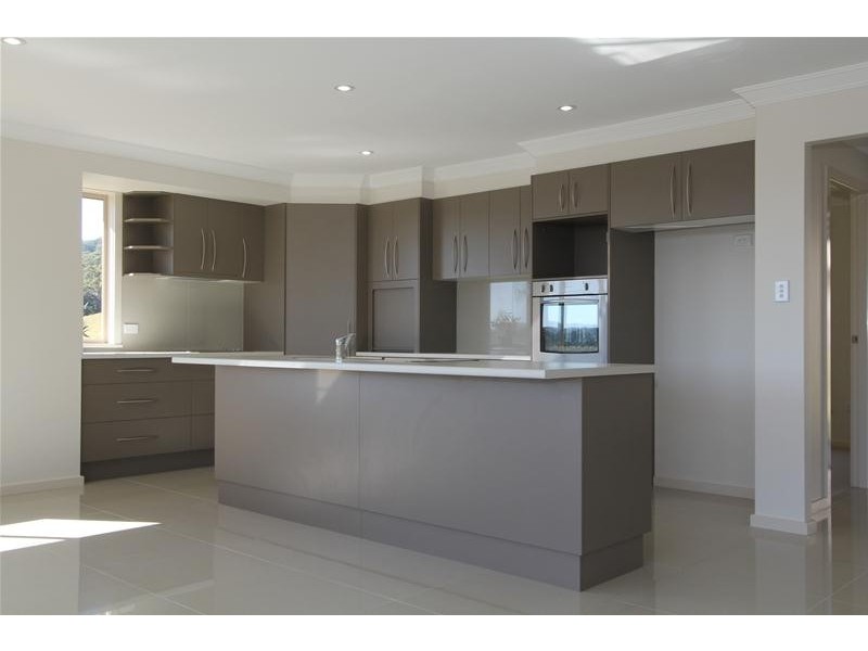 12 Admirals Circle, Laurieton NSW 2443