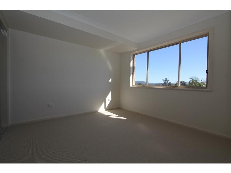 12 Admirals Circle, Laurieton NSW 2443