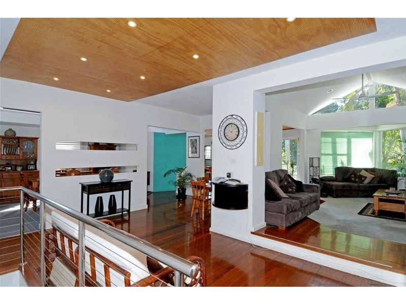 12 Orana Drive, Lake Cathie NSW 2445