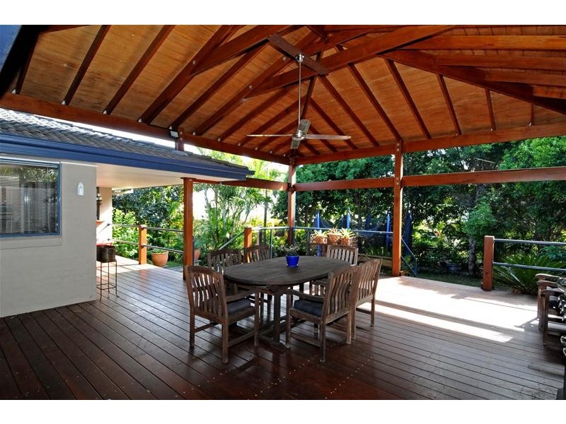 2 Tallarook Close, Dunbogan NSW 2443