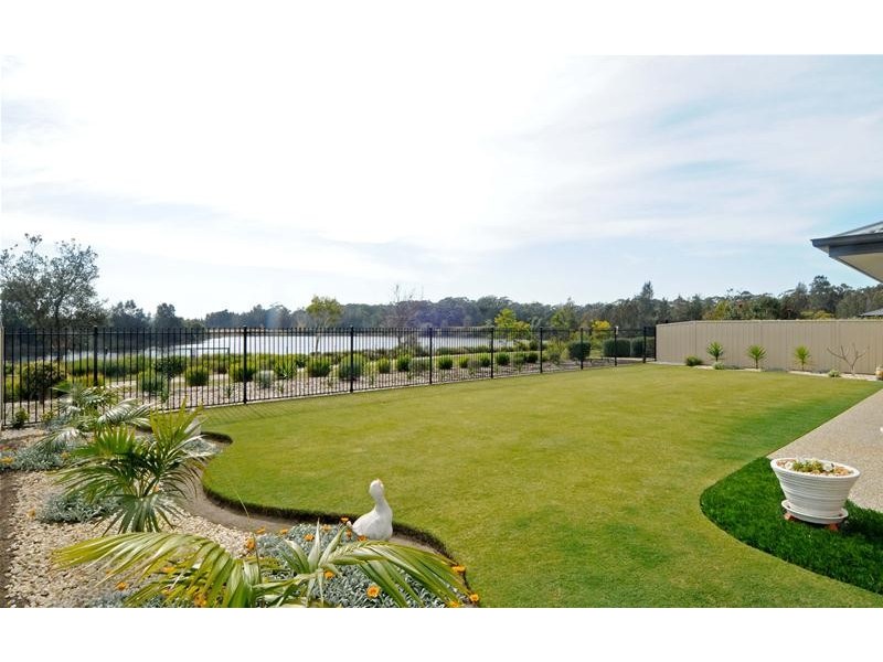 15 Magellan Place, Bonny Hills NSW 2445