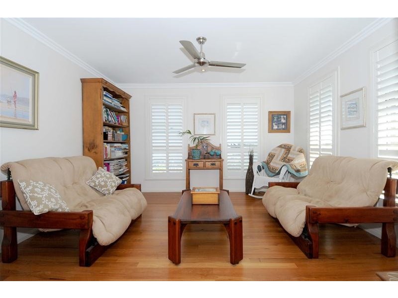41 Admirals Circle, Laurieton NSW 2443