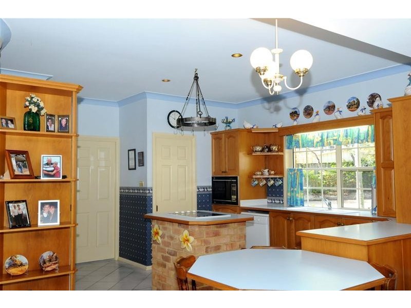 19 Scarborough Way, Dunbogan NSW 2443