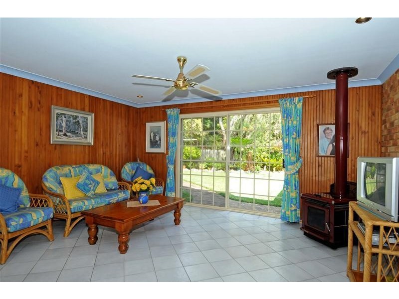 19 Scarborough Way, Dunbogan NSW 2443