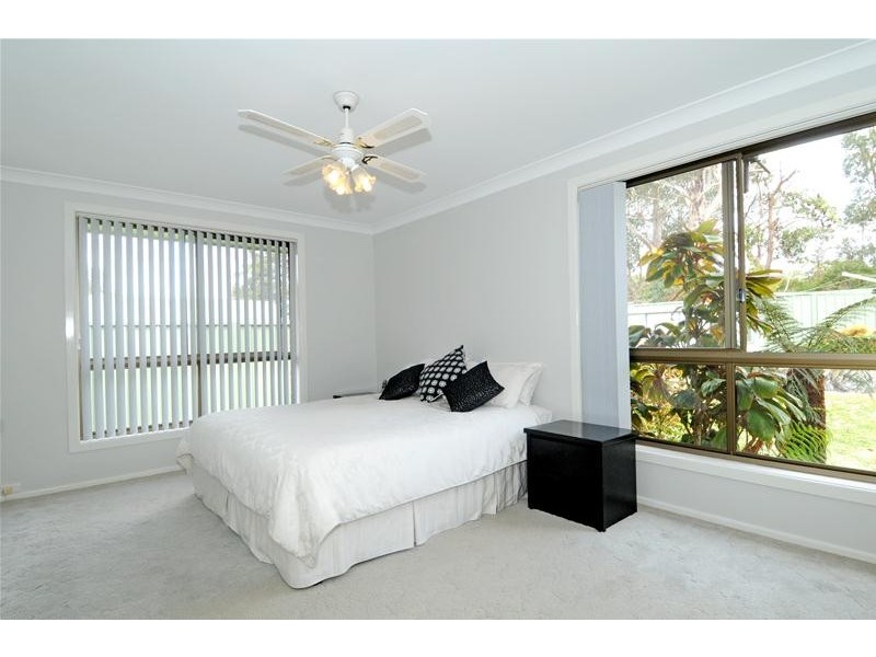 31 Murson Crescent, North Haven NSW 2443