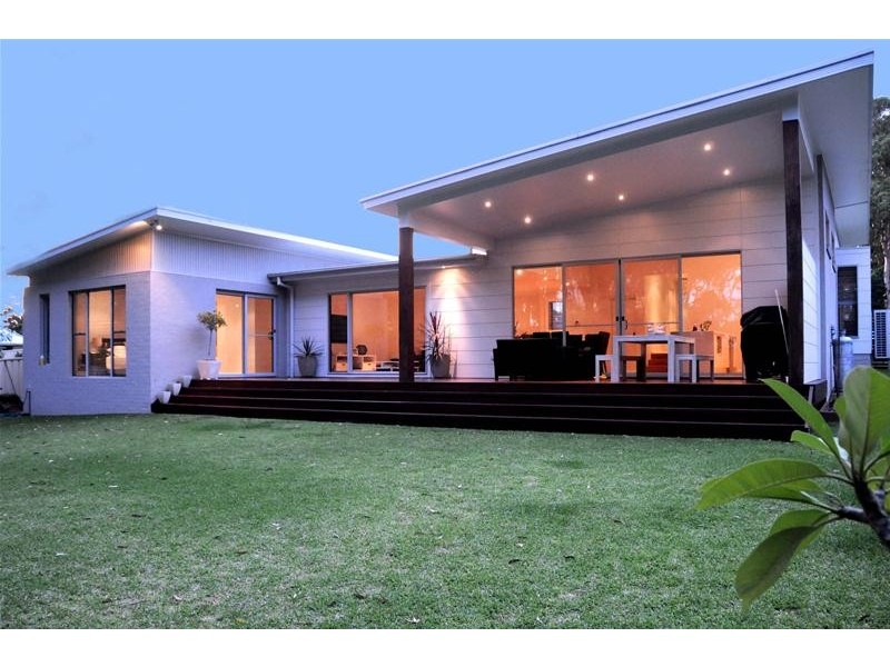 12 Seabreeze Court, Bonny Hills NSW 2445