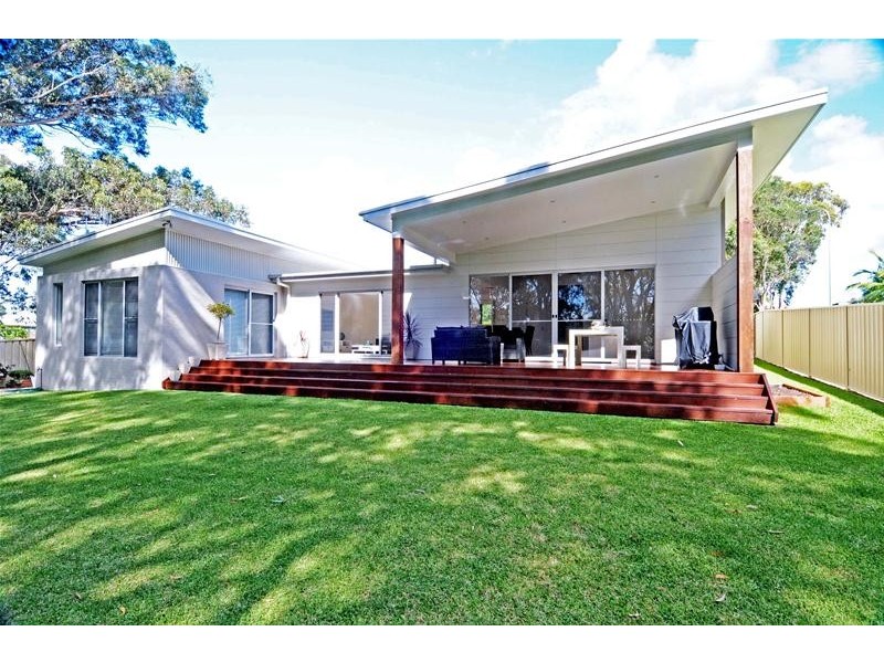 12 Seabreeze Court, Bonny Hills NSW 2445