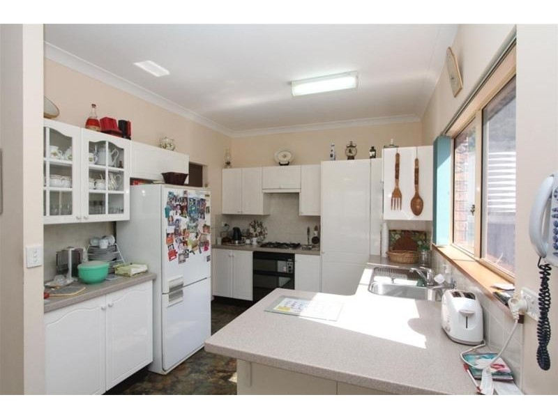 19 Waterview Crescent, Laurieton NSW 2443