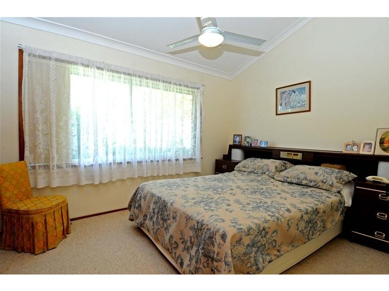 24 Bayside Avenue, North Haven NSW 2443