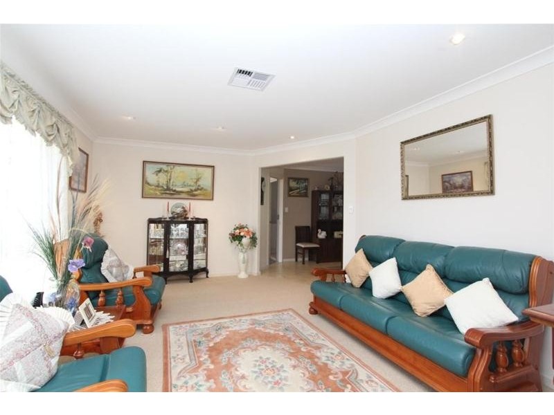 8 Diamentina Way, Laurieton NSW 2443