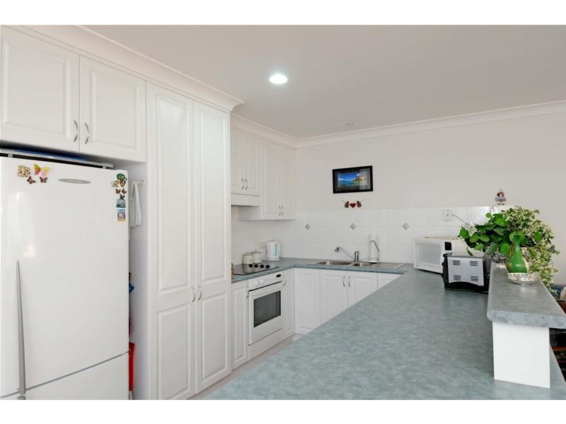 3/10 McLennan Street, Laurieton NSW 2443