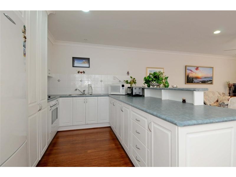 3/10 McLennan Street, Laurieton NSW 2443