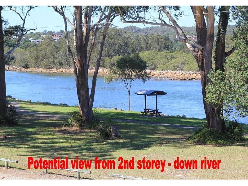 27 The Parade, North Haven NSW 2443