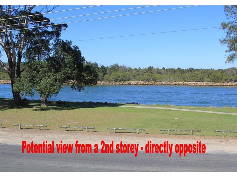 27 The Parade, North Haven NSW 2443