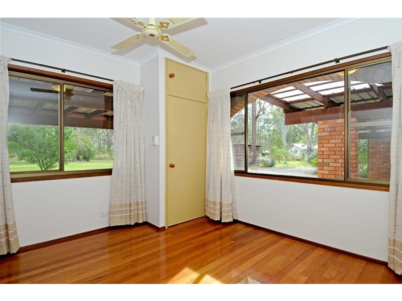 8 Mountain View Road, Laurieton NSW 2443