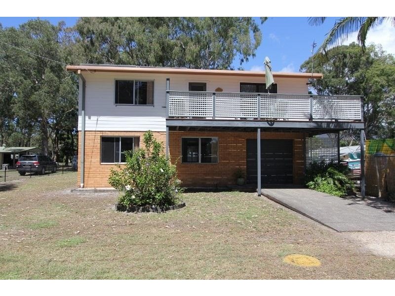 16 Bell Street, Dunbogan NSW 2443