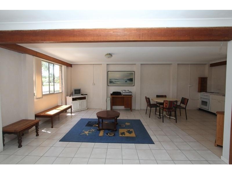 16 Bell Street, Dunbogan NSW 2443