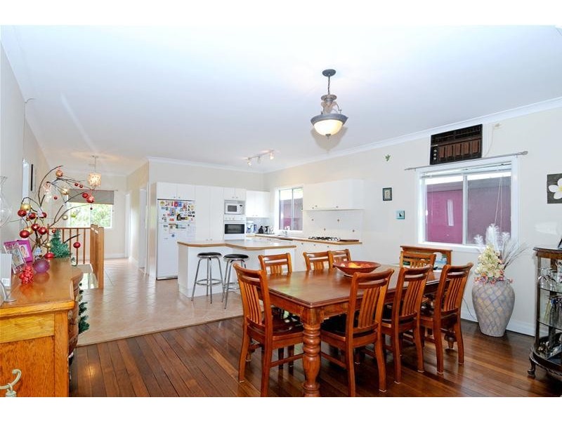9 Railway Street, Kendall NSW 2439