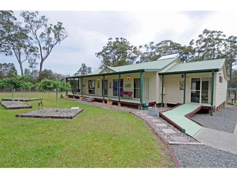 9 Glen Haven Drive, Kew NSW 2439